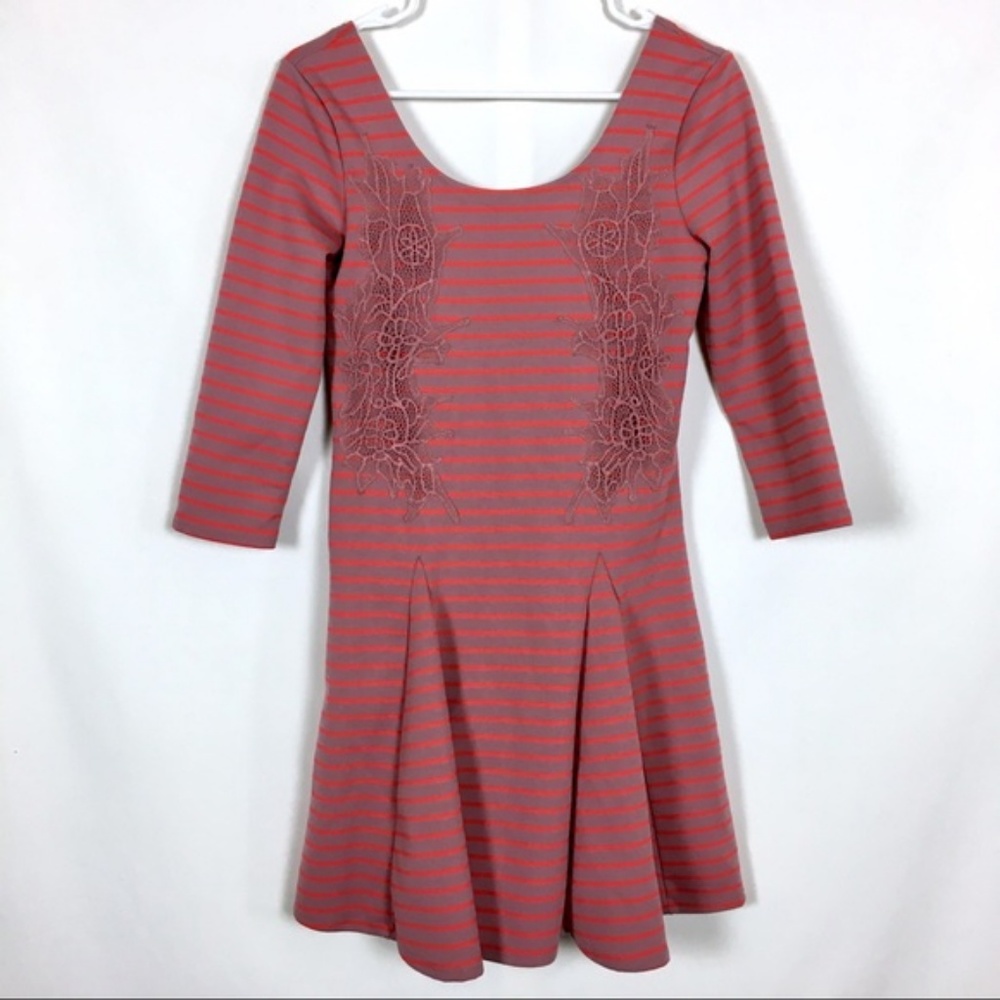 🍑3•4•$30 Free People Dress Pink & Orange Stripe